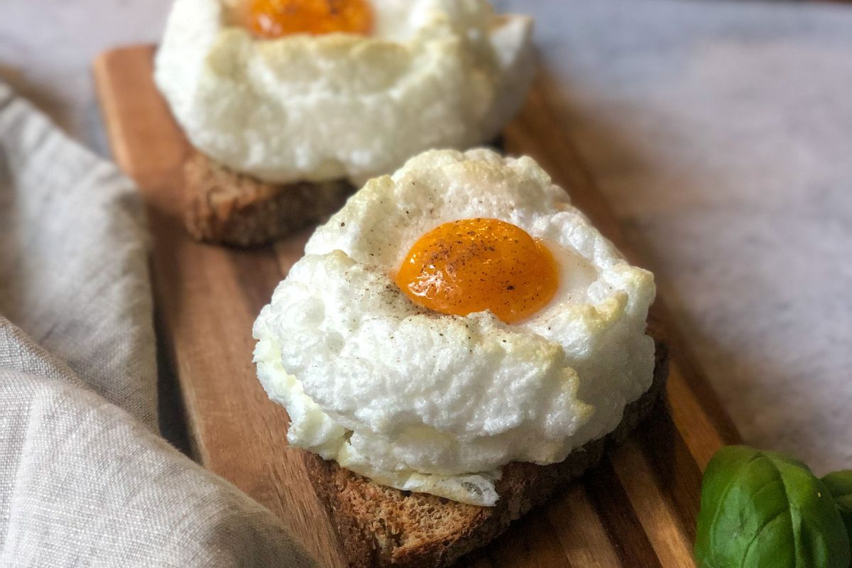Was gibt es zum Frühstück statt Sandwiches? Diese Eier sind sehr lecker und sehen aus wie aus einem Märchen