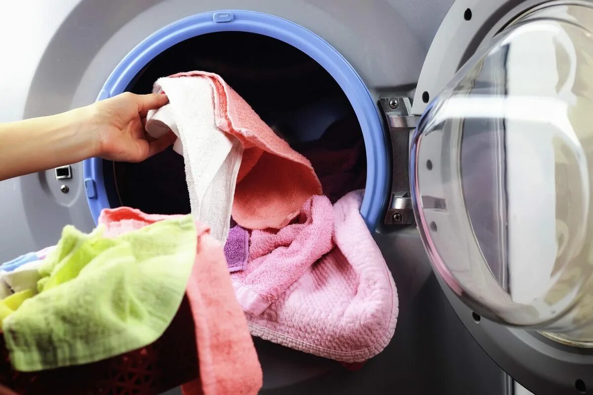 Unglaubliche Tricks: So befreien Sie Ihre Wäsche blitzschnell von Taschentuch-Fusseln!